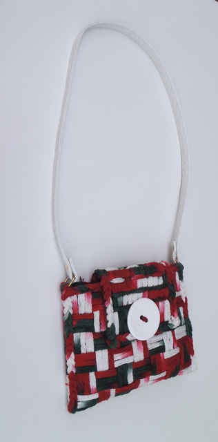 OLYMPUS DIGITAL CAMERA Πλαστικός καμβάς χειροτεχνίας - Plastic canvas - μάτι 10 x 10 χιλ.