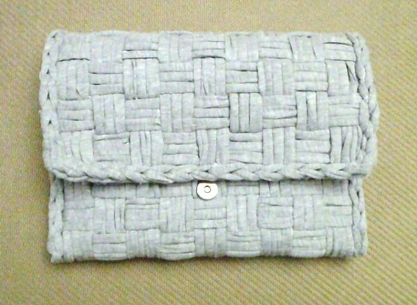 OLYMPUS DIGITAL CAMERA Πλαστικός καμβάς χειροτεχνίας - Plastic canvas - μάτι 10 x 10 χιλ.